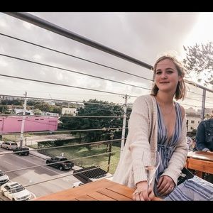 Meet your Posher, Sarah